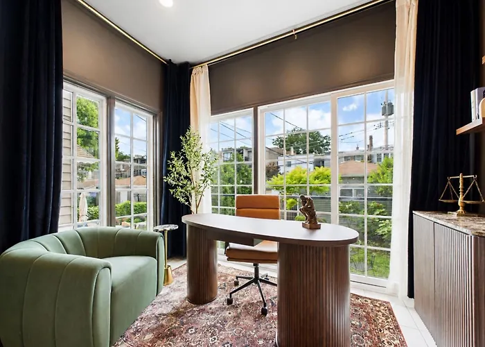 The Velvet Manor Luxe 3br Jacuzzi Garage * Chicago