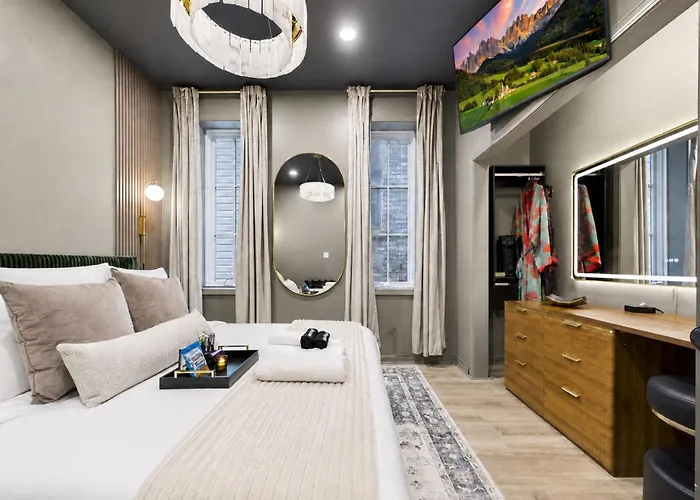 Apartment The Velvet Manor Luxe 3br Jacuzzi Garage *