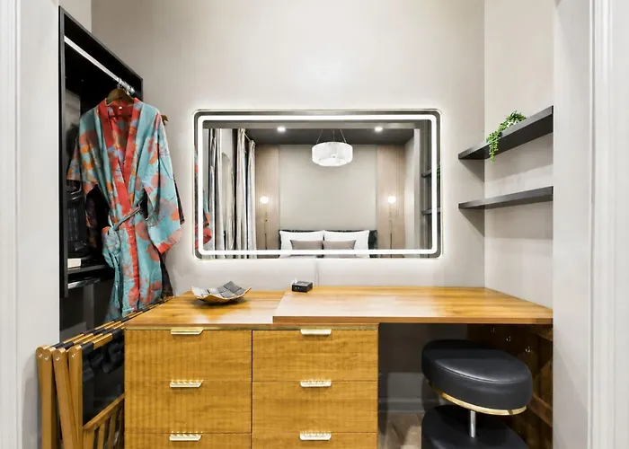 Apartment The Velvet Manor Luxe 3br Jacuzzi Garage *